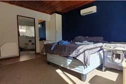 5 Bedroom Property for Sale in Ladybrand Free State